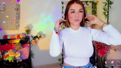 hello  Im Danni online show from November 2025 11:42:01 AM