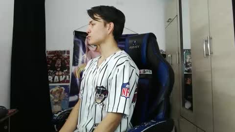 Snapshot of kanekixxxhot chatting on February 2026 12:15:01 PM andres online show from February 2026 12:15:01 PM