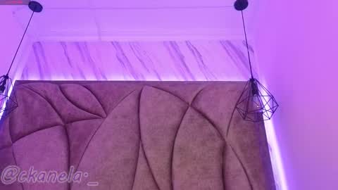 Cami online show from November 2025 12:15:02 PM