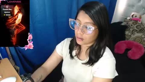 Snapshot of kanroji_mitsuri_11 chatting on July 2026 12:20:01 PM Sanctuary online show from July 2026 12:20:01 PM