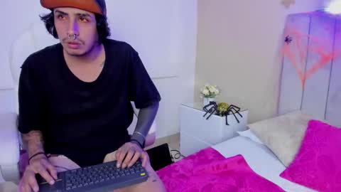 Snapshot of kaoz_23_ chatting on October 2025 03:59:02 AM KaoZ  Goeth online show from October 2025 03:59:02 AM