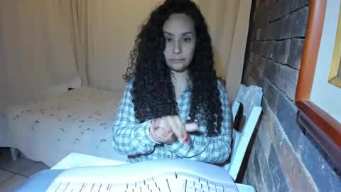 kara online show from February 2025 02:18:01 AM