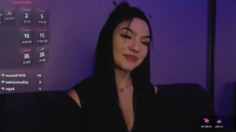 kara_life online show from October 2025 01:35:01 AM