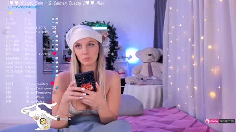 Snapshot of karamelsw chatting on December 2024 10:43:02 PM Julia online show from December 2024 10:43:02 PM