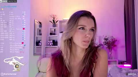 Snapshot of karamelsw chatting on September 2025 10:36:01 PM Julia online show from September 2025 10:36:01 PM