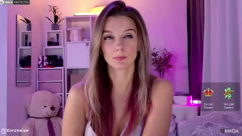 Snapshot of karamelsw chatting on October 2025 09:14:01 PM Julia online show from October 2025 09:14:01 PM