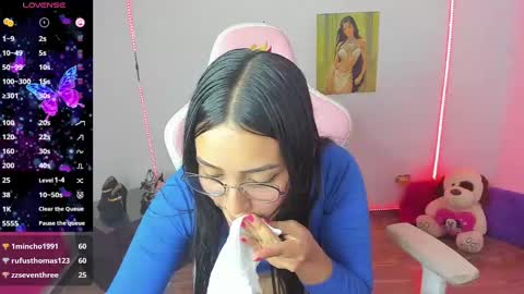 Snapshot of karely_sweet_ chatting on March 2025 10:10:01 PM karely_sweet_ online show from March 2025 10:10:01 PM