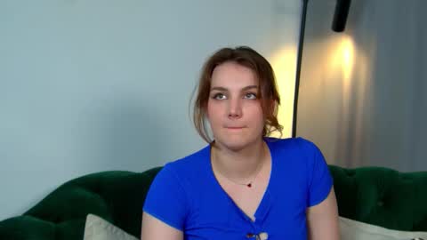 Snapshot of karenclarks chatting on September 2025 06:19:01 PM Karen online show from September 2025 06:19:01 PM