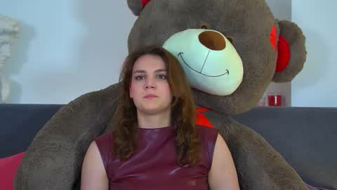 Snapshot of karenclarks chatting on September 2025 06:30:02 PM Karen online show from September 2025 06:30:02 PM