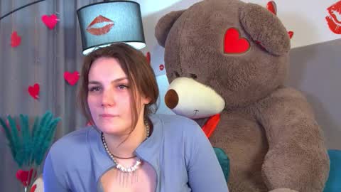 Karen online show from February 2026 08:16:02 PM