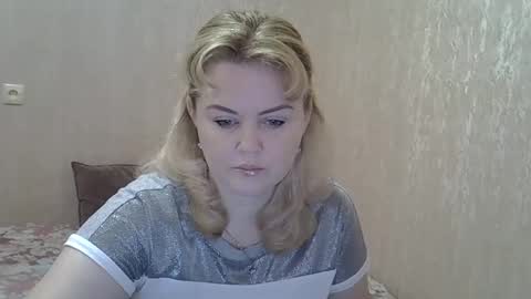 karennelsonx online show from January 2025 10:14:02 AM