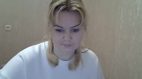 karennelsonx online show from February 2025 07:14:02 PM