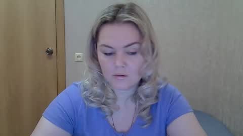 karennelsonx online show from March 2026 10:04:02 AM