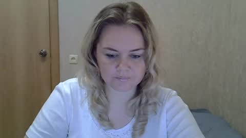 Snapshot of karennelsonx chatting on July 2026 12:18:02 PM karennelsonx online show from July 2026 12:18:02 PM
