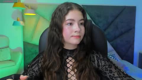 Snapshot of karenpautt chatting on March 2026 05:43:01 PM Karen online show from March 2026 05:43:01 PM