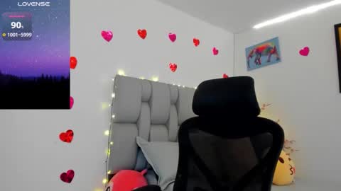 Karin    online show from April 2026 02:09:01 AM