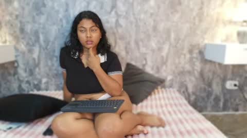Snapshot of karina_campbell chatting on July 2026 12:10:01 AM karina_campbell online show from July 2026 12:10:01 AM
