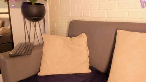 Kari online show from February 2025 05:07:02 AM