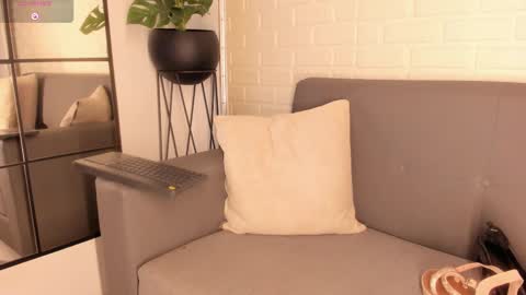 Kari online show from March 2025 05:53:01 AM