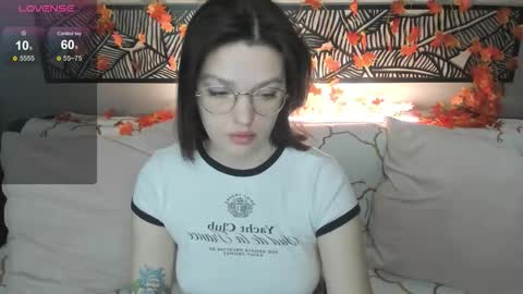 karina online show from November 2025 02:33:02 AM