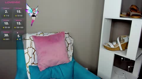 karina online show from November 2025 02:28:02 AM