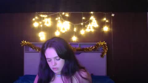 karina_unreal online show from December 2024 03:04:02 PM