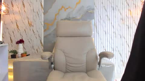 Snapshot of karinaadoll chatting on November 2025 07:41:02 PM Karina online show from November 2025 07:41:02 PM