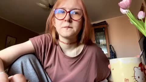 Snapshot of karinamuccia chatting on March 2026 07:13:01 AM Karina online show from March 2026 07:13:01 AM