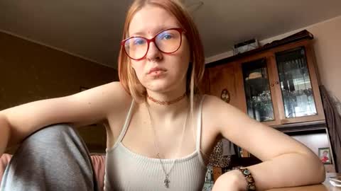 Snapshot of karinamuccia chatting on March 2026 07:14:02 AM Karina online show from March 2026 07:14:02 AM