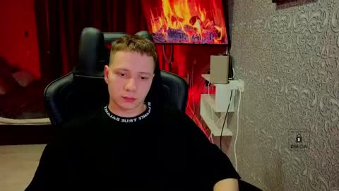 Snapshot of karl_night_ chatting on April 2026 05:52:02 PM karl night online show from April 2026 05:52:02 PM