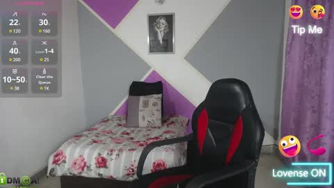 Karla online show from January 2025 07:28:02 PM