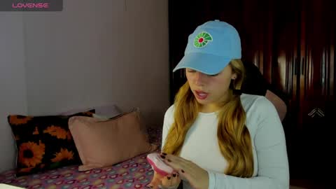 Snapshot of karla_charloby chatting on May 2026 02:58:01 PM Karla online show from May 2026 02:58:01 PM