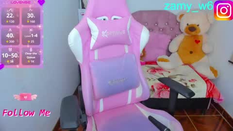 Snapshot of karla_cutee1 chatting on May 2026 05:12:01 AM karla online show from May 2026 05:12:01 AM