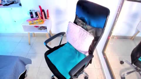 Karla Gonzaless online show from January 2026 06:22:02 PM