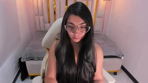 Karla  online show from March 2025 05:02:01 PM