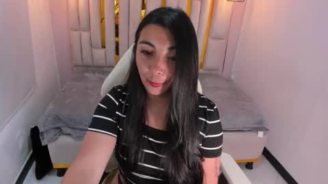 Karla  online show from March 2025 05:07:01 PM