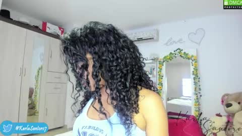 Snapshot of karla_santoro chatting on February 2025 05:20:01 AM Karla Santoro online show from February 2025 05:20:01 AM