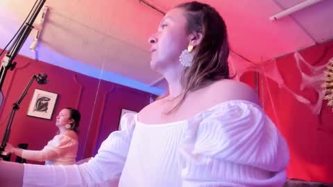 carla  online show from October 2025 03:41:02 AM