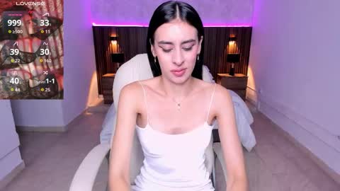 Snapshot of karlaa_james chatting on November 2025 11:02:02 AM Karlaa online show from November 2025 11:02:02 AM