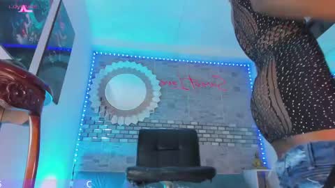 Snapshot of karlaebony_ts chatting on February 2025 01:42:02 PM KARLA online show from February 2025 01:42:02 PM