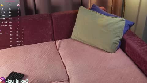 Karlos and Louis online show from December 2025 03:35:02 AM