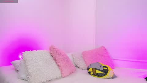 Karlyy  online show from May 2026 05:58:02 AM
