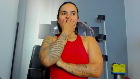   online show from January 2025 04:57:01 PM