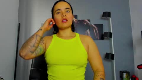   online show from February 2025 01:51:02 PM