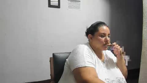 Snapshot of karol103900 chatting on April 2026 02:51:02 AM Karol online show from April 2026 02:51:02 AM
