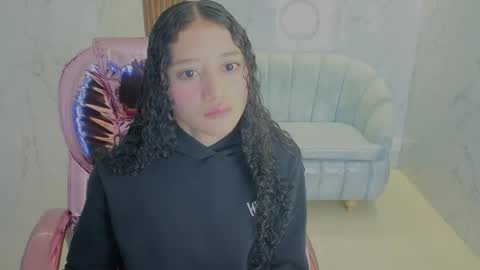 karol1_s online show from May 2026 03:04:02 AM