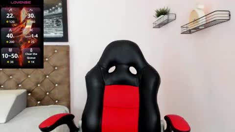 Snapshot of karol_deny chatting on June 2026 07:38:01 PM Karol D online show from June 2026 07:38:01 PM