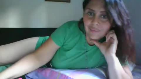 Snapshot of karol_gill chatting on February 2025 09:08:02 PM Karol online show from February 2025 09:08:02 PM