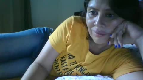 Snapshot of karol_gill chatting on February 2025 10:14:01 PM Karol online show from February 2025 10:14:01 PM
