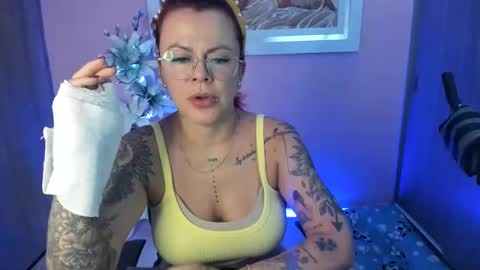 Snapshot of karol_milf__ chatting on January 2025 10:13:02 PM kAROL MILF   online show from January 2025 10:13:02 PM
